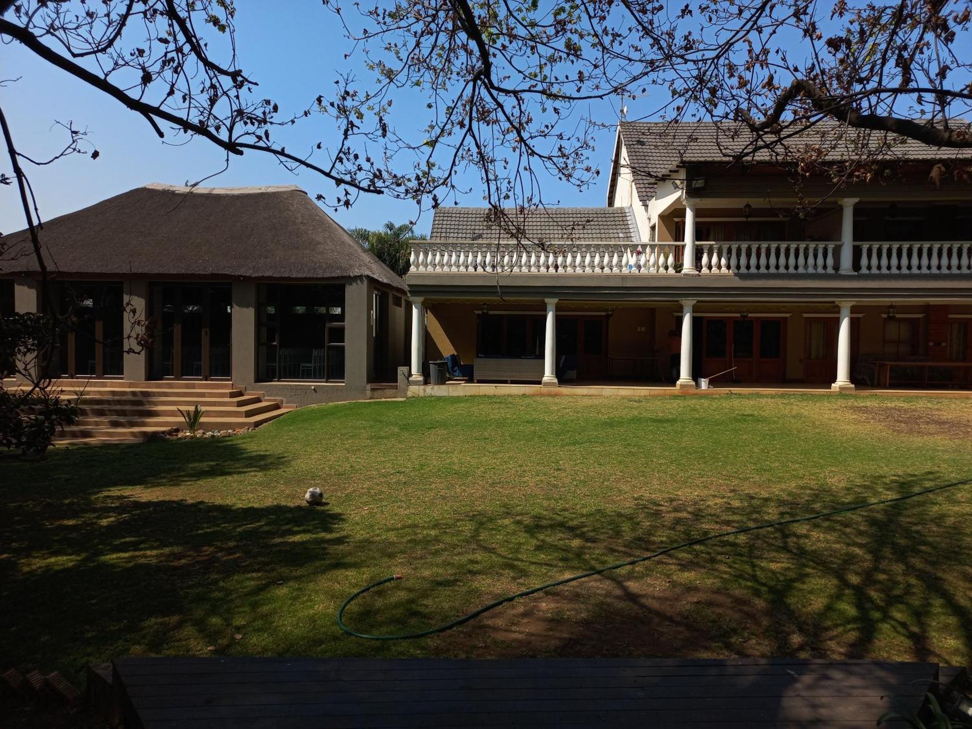 Or Tambo Guest House Kempton Park Luaran gambar