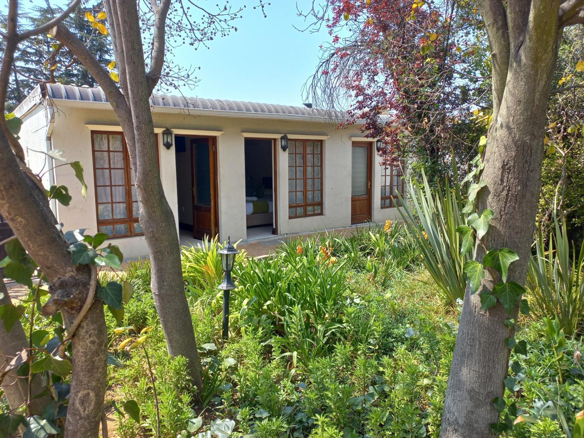 Or Tambo Guest House Kempton Park Luaran gambar