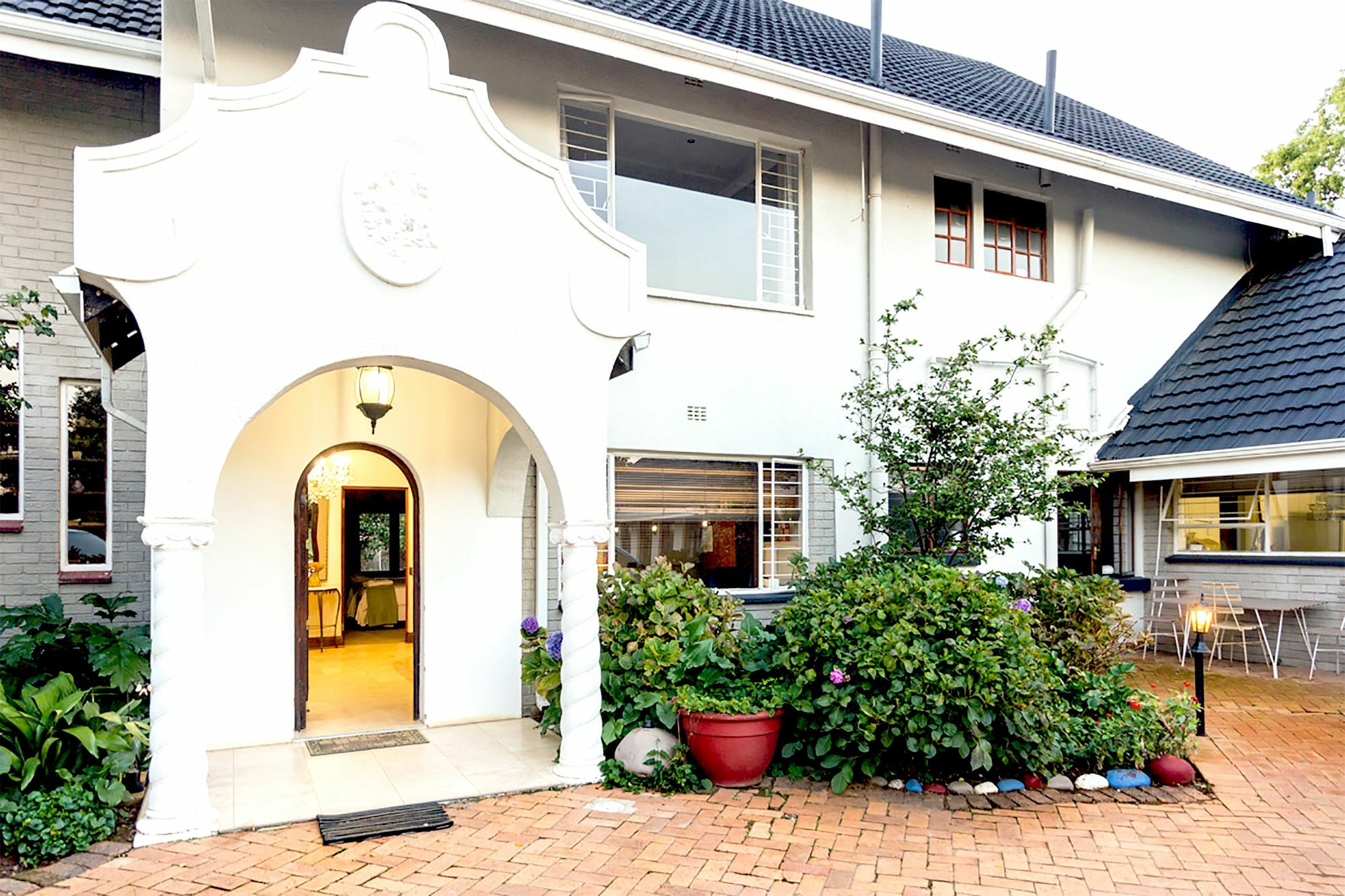 Or Tambo Guest House Kempton Park Luaran gambar