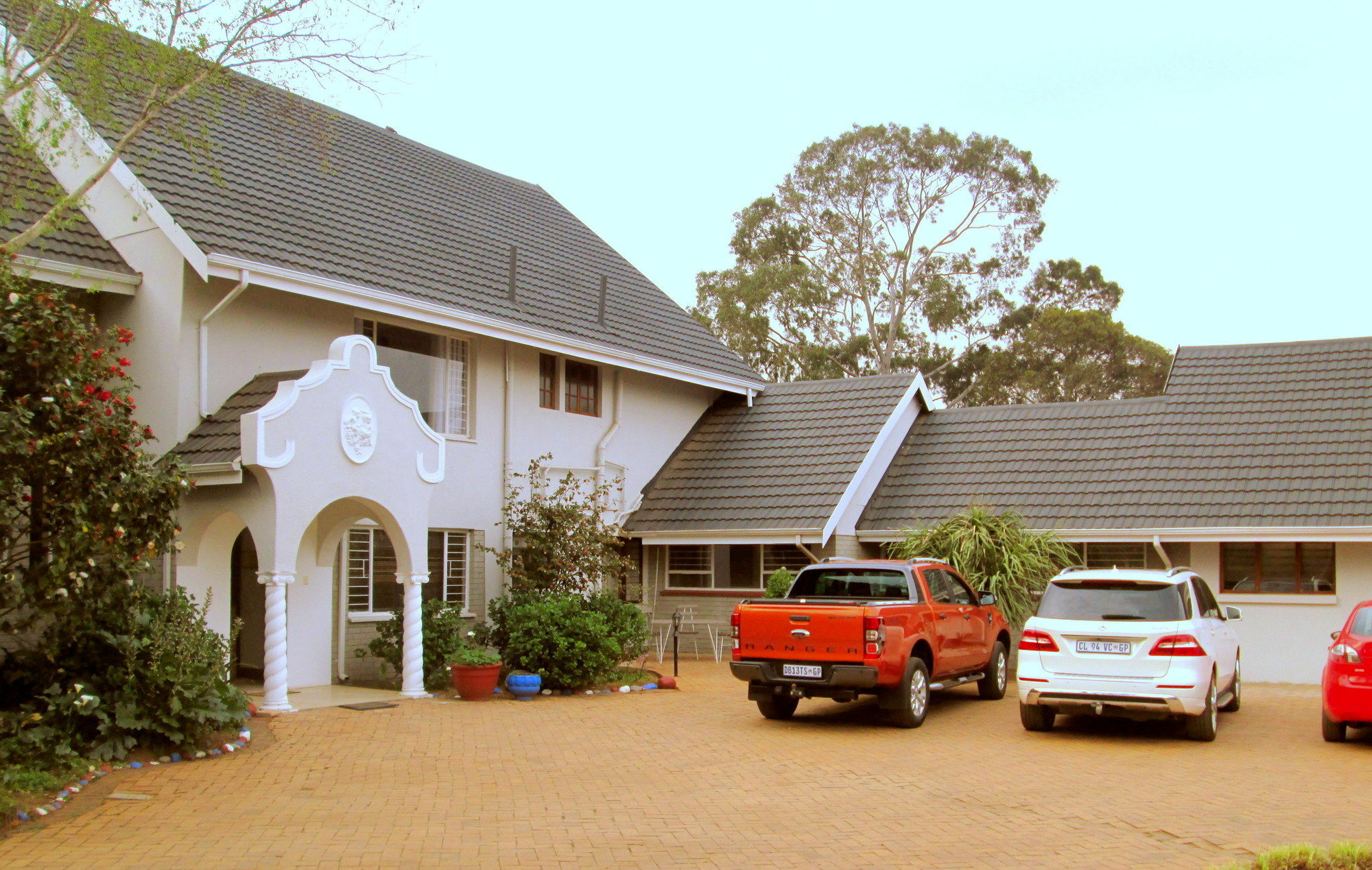 Or Tambo Guest House Kempton Park Luaran gambar